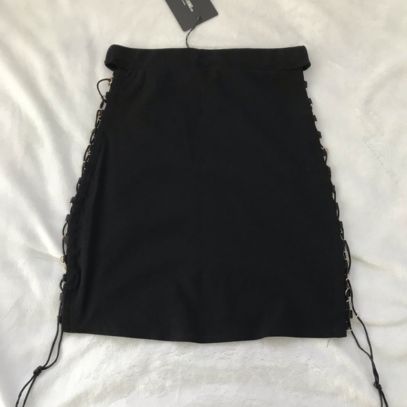 Pretty Little Thing Lace Up Skirt - Picture 2 of 4